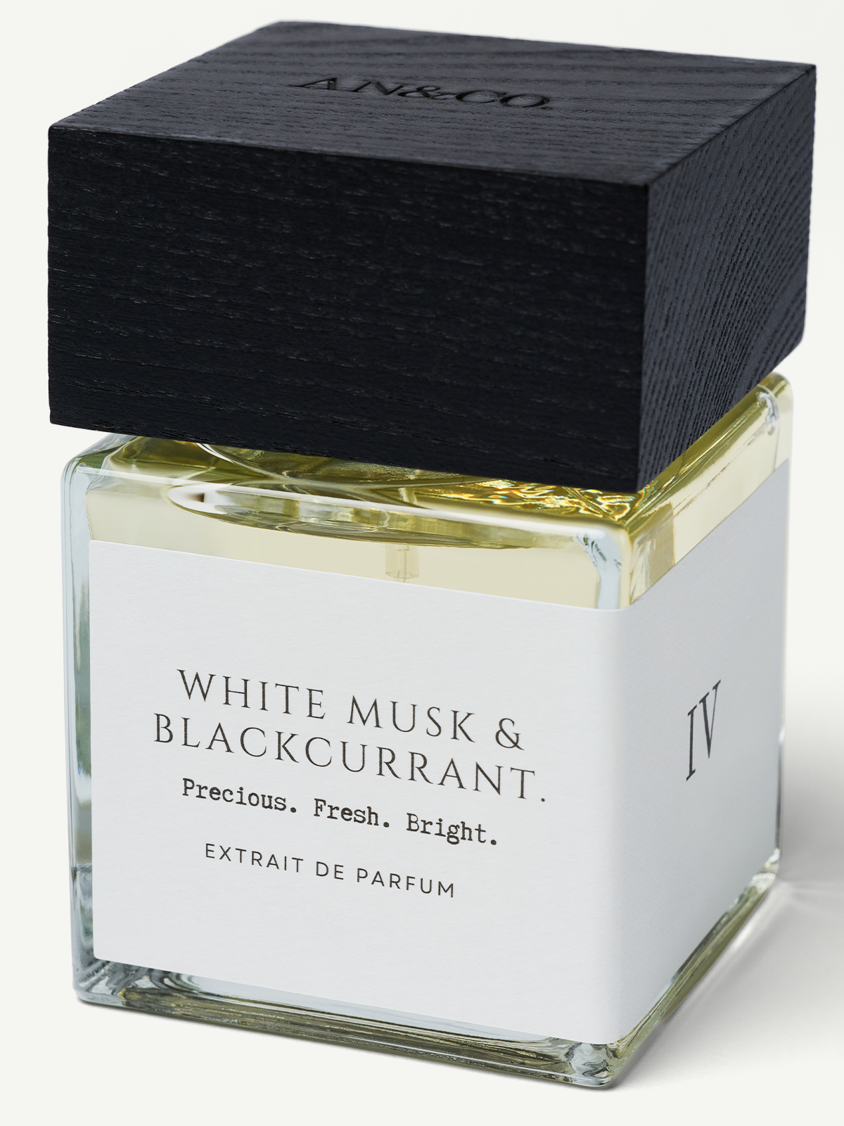 WHITE MUSK & BLACKCURRANT